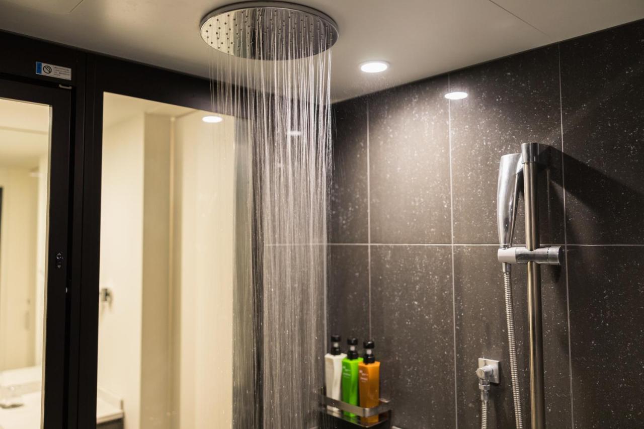 Hotel Metropolitan Kawasaki Кавасакі Екстер'єр фото